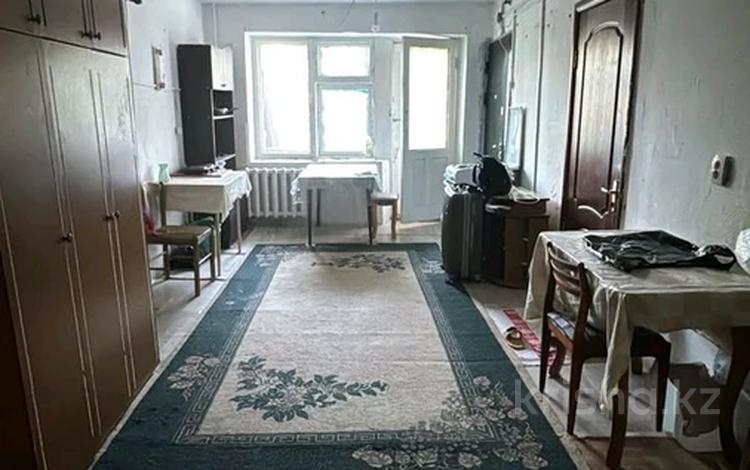 1-бөлмелі пәтер · 13.3 м² · 2/5 қабат, Бимаганова 16, бағасы: 5.9 млн ₸ в Атырау, мкр Жилгородок — фото 2