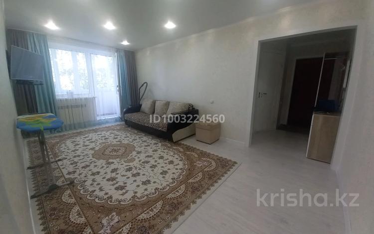 2-комнатная квартира · 51 м² · 2/5 этаж, Абая — Кенесары за 30 000 ₸ в Бурабае — фото 2