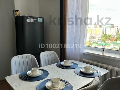 2-комнатная квартира · 70 м² · 13/16 этаж, Акмешит 7/1 — Ул.Алматы-ул.Акмешит за 23 000 ₸ в Астане, Есильский р-н