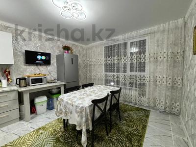 3-комнатная квартира, 52 м², 4/9 этаж, Толе би за 34 млн 〒 в Алматы, Ауэзовский р-н