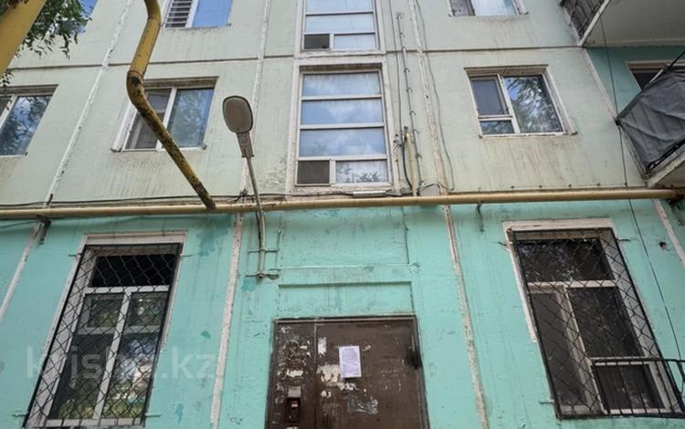1-бөлмелі пәтер · 38 м² · 3/5 қабат, Амангельды Иманова 102, бағасы: 8 млн ₸ в  — фото 2