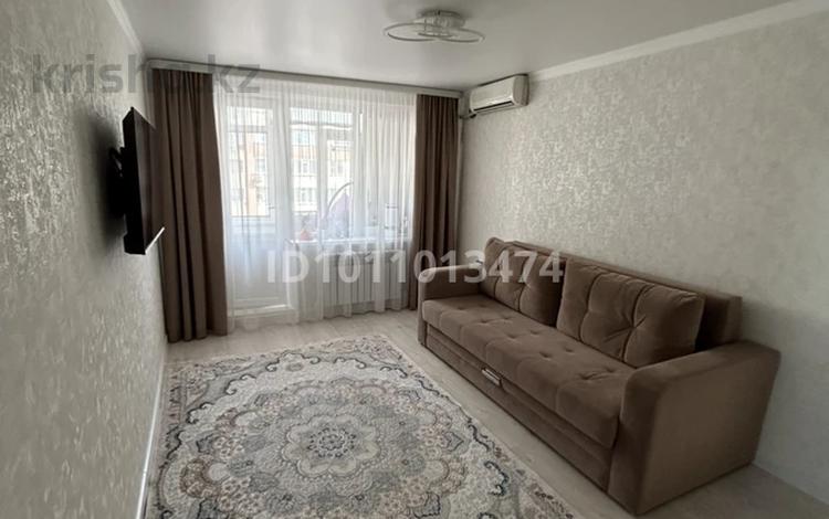 1-комнатная квартира · 34.9 м² · 5/5 этаж, мкр 8 за 15.9 млн ₸ в Актобе — фото 2