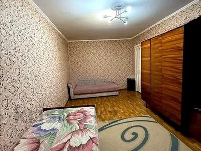1-бөлмелі пәтер · 33 м² · 1/5 қабат, Тлендиева, бағасы: 23 млн ₸ в Алматы, Алмалинский р-н