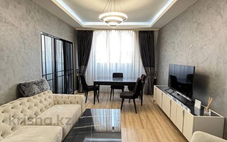 3-бөлмелі пәтер · 90 м² · 13/13 қабат, Казыбек би 43/9, бағасы: 84 млн ₸ в Алматы, Медеуский р-н — фото 2