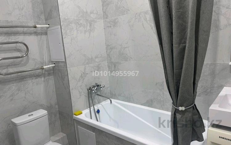 1-бөлмелі пәтер · 28 м² · 2/9 қабат, Есенберлина 94, бағасы: 230 000 ₸ в Усть-Каменогорске — фото 2