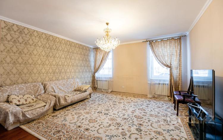 астана 4 комнатные квартиры