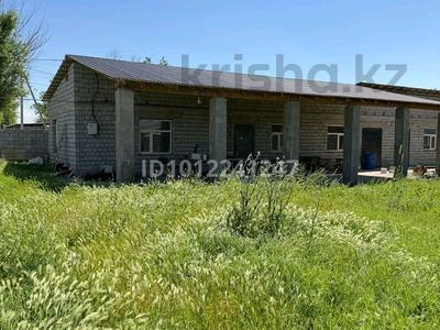 Отдельный дом · 4 комнаты · 120 м² · 16 сот., Рабат-1 104 за 40 млн ₸ в Шымкенте, Енбекшинский р-н