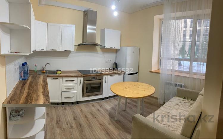 1-бөлмелі пәтер · 36 м² · 1 қабат, Орынбор 13 — Пересечение Орынбор/Бокейхана, бағасы: 220 000 ₸ в Астане, Есильский р-н — фото 2