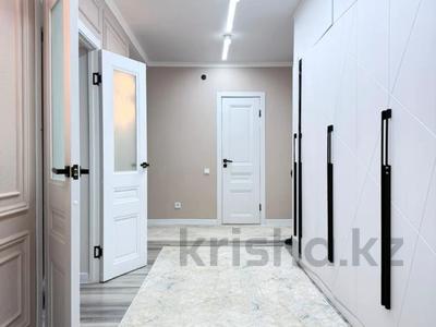 3-комнатная квартира · 110 м² · 5/9 этаж, мкр. Алтын орда за 41 млн ₸ в Актобе