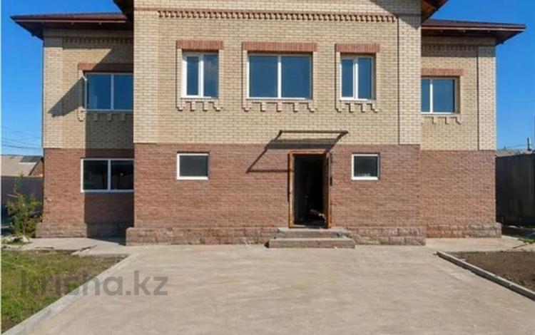 Отдельный дом · 5 комнат · 402.5 м² · 10 сот., мкр Новый Город, Алмазный за 74 млн ₸ в Караганде, Казыбек би р-н — фото 2