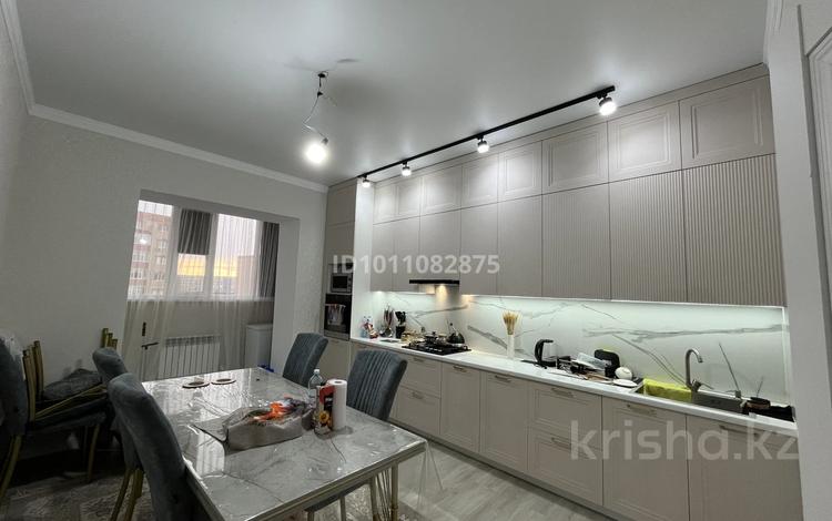 2-комнатная квартира · 82 м² · 5/6 этаж, улица Ораза Татеулы 19Б за 28 млн ₸ в Актобе — фото 2