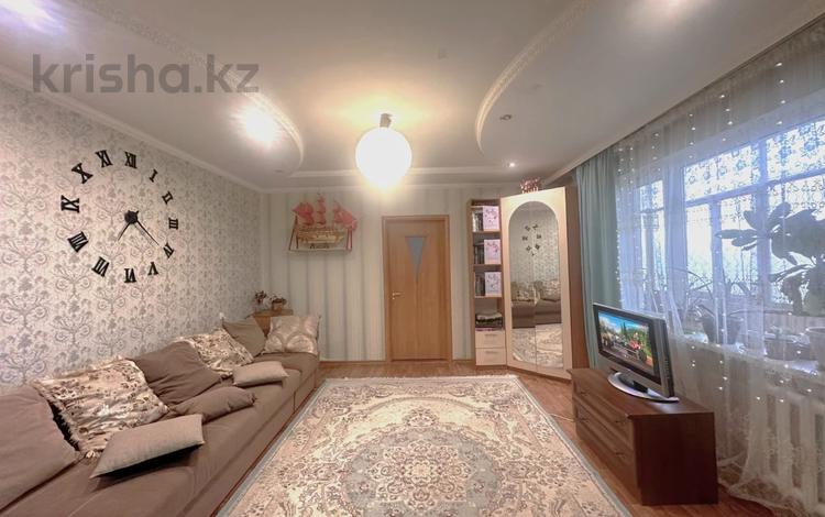 4-бөлмелі пәтер · 80 м² · 4/5 қабат, мкр Юго-Восток, Мкр Степной 1 1, бағасы: 30 млн ₸ в Караганде, Казыбек би р-н — фото 18