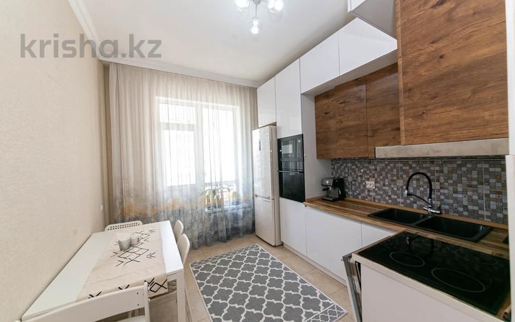 3-комнатная квартира · 91 м² · 6/8 этаж, Кабанбай батыра 60 за 61.5 млн ₸ в Астане, Есильский р-н — фото 2