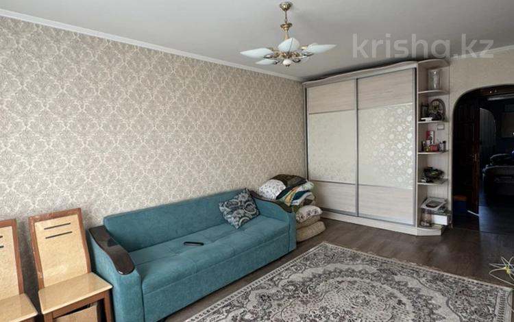 2-бөлмелі пәтер · 51 м² · 5/5 қабат, мкр Аксай-3Б 12, бағасы: 36 млн ₸ в Алматы, Ауэзовский р-н — фото 2