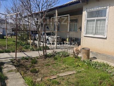 Отдельный дом · 7 комнат · 200 м² · 16 сот., мкр Кайтпас 1, Комекбаева 69 за 75 млн ₸ в Шымкенте, Каратауский р-н