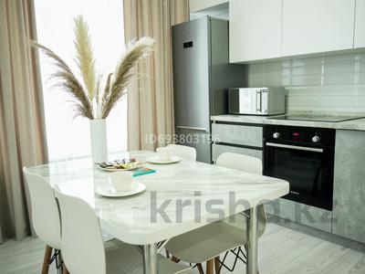 2-комнатная квартира · 60 м² · 6/15 этаж, Пр.Кабанбай батыра 5 — Ул.Т.Рыскулова за 23 000 〒 в Астане, Есильский р-н