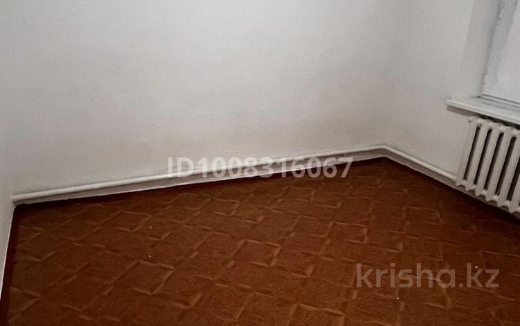 Часть дома · 3 комнаты · 80 м² · 20 сот., мкр Мирный, Мунайлы 5/1 за 11 млн 〒 в Атырау — фото 2