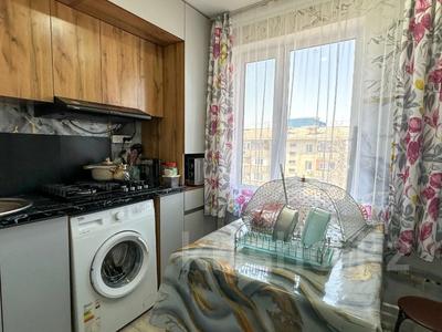 3-комнатная квартира · 55 м² · 5/5 этаж, Самал за 18 млн ₸ в Талдыкоргане, мкр Самал