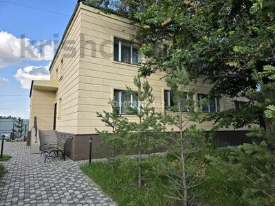 Жеке үй · 10 бөлме · 400 м² · 10 сот., Кенесары 51, бағасы: 165 млн 〒 в Бурабае