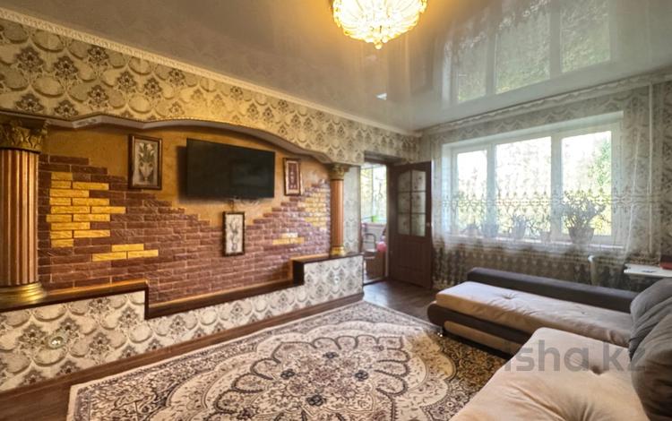 3-комнатная квартира · 65 м² · 4/5 этаж, Каирбекова 17 — Жибек Жолы за 72 млн 〒 в Алматы, Медеуский р-н — фото 12
