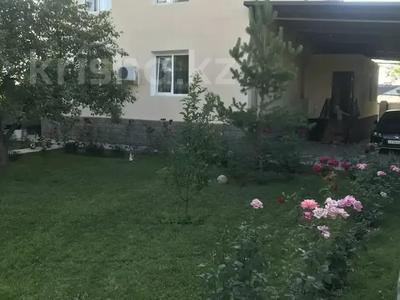 Жеке үй · 8 бөлме · 370 м² · 8 сот., мкр Горный Гигант — Ахмедиярова, бағасы: 2.4 млн 〒 в Алматы, Медеуский р-н