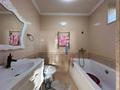 8-комнатный дом помесячно, 420 м², 12 сот., Иссык-Кульская за 1.5 млн 〒 в Алматы, Турксибский р-н — фото 23
