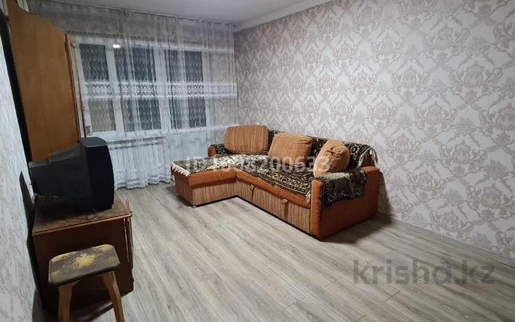 3-комнатная квартира · 57 м² · 5/5 этаж, мкр Айнабулак-3 131 за 250 000 ₸ в Алматы, Жетысуский р-н — фото 2