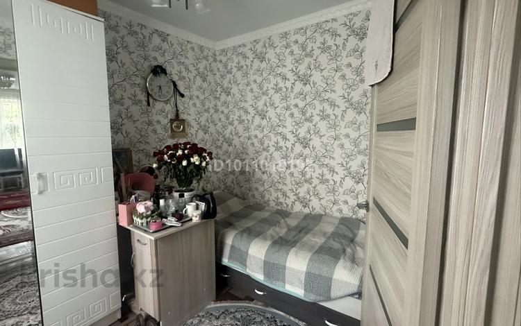 3-бөлмелі пәтер · 55.4 м² · 1/5 қабат, мкр Строитель, К.Миханова 118, бағасы: 18 млн ₸ в Уральске — фото 2