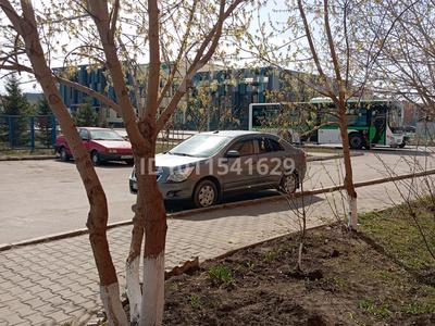 2-комнатная квартира · 55 м² · 1/5 этаж, Казбека Байбулова 69 — НИШ, Спорт комплекс Береке. за 23.5 млн 〒 в Петропавловске