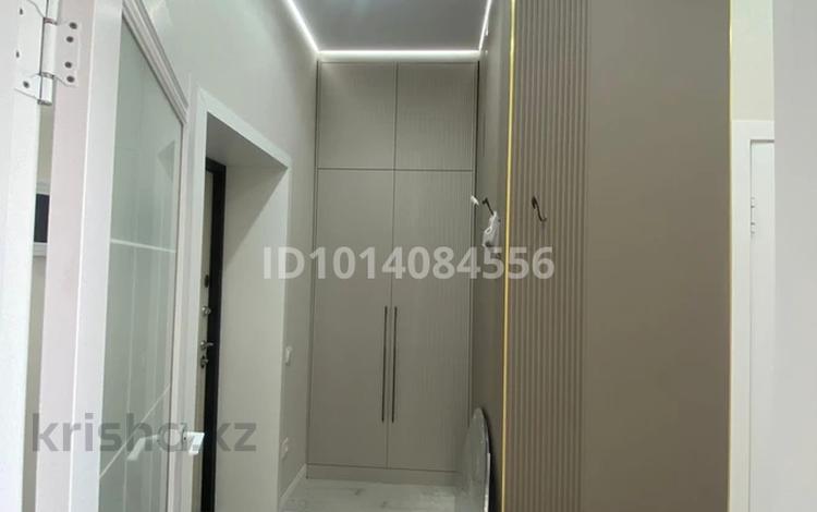 1-комнатная квартира · 48 м² · 5/5 этаж, 34-й мкр, 34-ш/а. 12 за 15 млн ₸ в Актау — фото 2