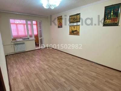 Пәтерлер в Улытау обл.: 1-бөлмелі пәтер · 31 м² · 5/5 қабат, Муса джалиля 19, бағасы: 8 млн 〒 1-бөлмелі пәтер · 31 м² · 5/5 қабат, Муса джалиля 19, бағасы: 8 млн 〒 в Жезказгане
