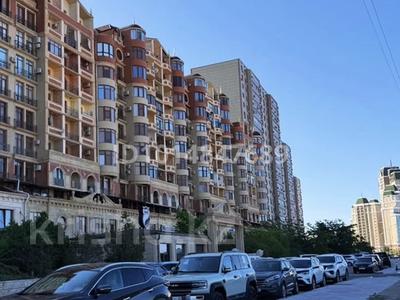 4-бөлмелі пәтер · 194 м² · 8/14 қабат, 17-ш/а. 7, бағасы: 600 000 ₸ в Актау, 17-й мкр