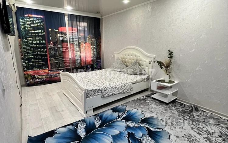 1-комнатная квартира · 30 м² · 1/5 этаж, Курмангазы 102 за 10 000 ₸ в Уральске — фото 6