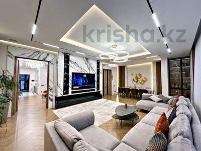 4-комнатная квартира · 240 м² · 2/2 этаж, Туран — Улы Дала за 240 млн 〒 в Астане, Есильский р-н