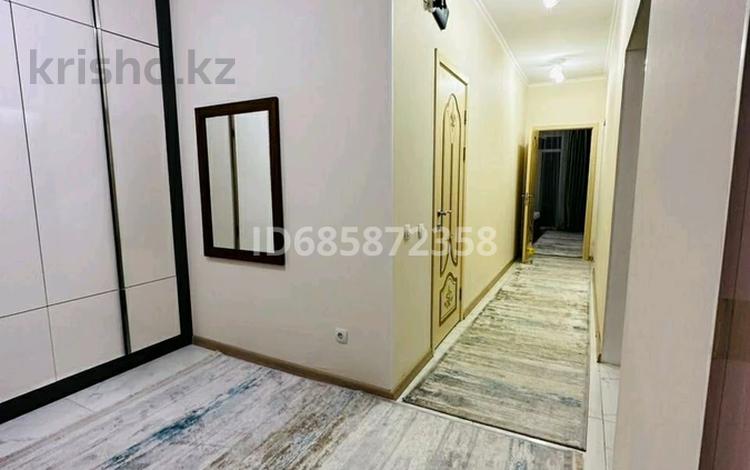 3-комнатная квартира · 82 м² · 1/10 этаж, Куаныша Толеметова 50/11 — Төлеметов көшесі за 250 000 ₸ в Шымкенте, Абайский р-н — фото 14