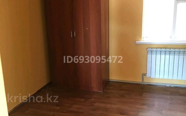 2-бөлмелі пәтер, 30 м² ай сайын, Мкр Аксай-3Б 18, бағасы: 39 000 〒 в Алматы, Ауэзовский р-н — фото 2