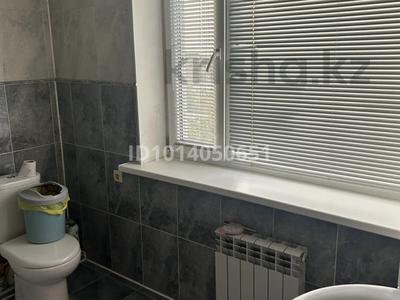 Отдельный дом · 6 комнат · 250 м² · 8 сот., мкр Таугуль-3 — Жандосова саина за 1.2 млн ₸ в Алматы, Ауэзовский р-н