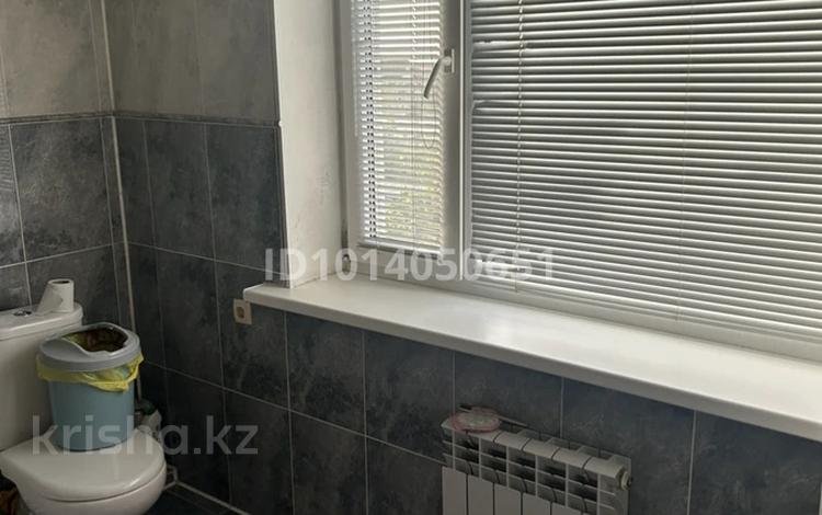 Отдельный дом · 6 комнат · 250 м² · 8 сот., мкр Таугуль-3 — Жандосова саина за 1.2 млн ₸ в Алматы, Ауэзовский р-н — фото 2