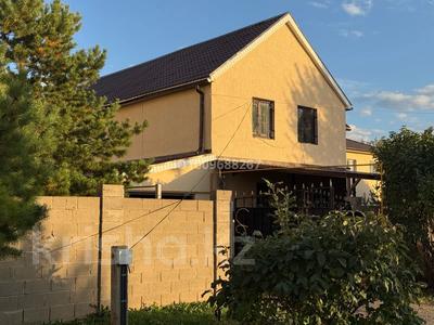 Отдельный дом · 6 комнат · 578 м² · 10 сот., Шаттық 20 — Угол Абылай хан и Айнакол за 250 млн 〒 в Астане, Алматы р-н
