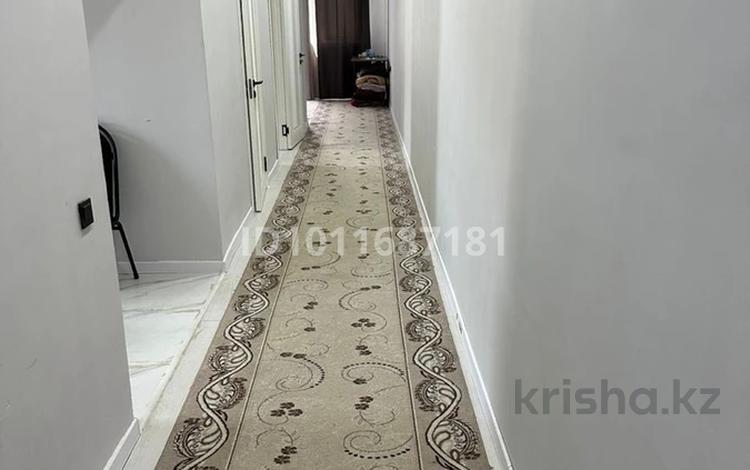 3-бөлмелі пәтер · 80 м² · 1/2 қабат, Баталы 20, бағасы: 20 000 ₸ в Каскелене — фото 2