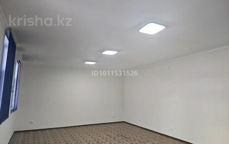 Еркін, кеңселер, қоймалар · 67 м², бағасы: 325 000 ₸ в Шымкенте, Туран р-н — фото 6