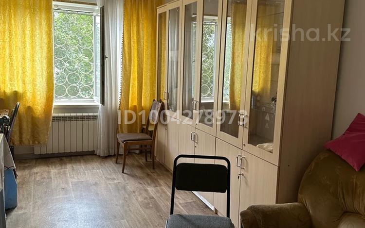 Офисы, магазины и бутики, салоны красоты, медцентры и аптеки · 54 м² за 26 млн 〒 в Актобе, мкр 11 — фото 3