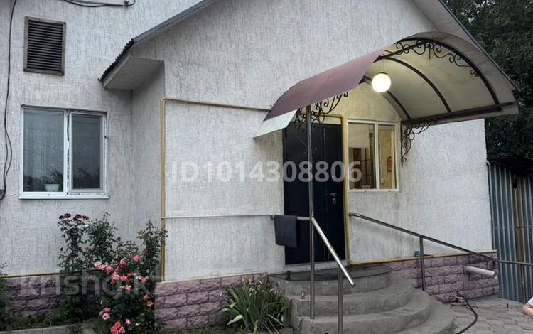 Отдельный дом · 6 комнат · 180 м² · 8 сот., Баймагамбетова 37а за 76 млн ₸ в Алматы, Турксибский р-н — фото 2