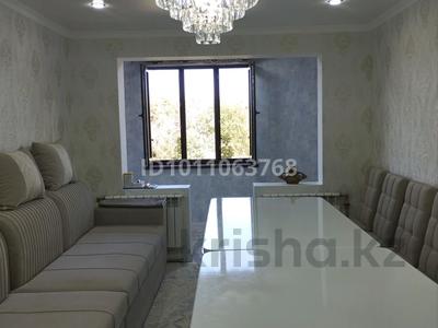 3-комнатная квартира · 60 м² · 4/5 этаж, 16-й микрорайон, 16-й микрорайон 43 — ул.Шаяхметова за 28 млн 〒 в Шымкенте, Аль-Фарабийский р-н