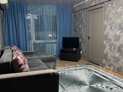 Аренда квартир в Восточно-Казахстанской обл.: 3-комнатная квартира · 80 м² · 2/5 этаж, Казахстан 105 за 250 000 〒 3-комнатная квартира · 80 м² · 2/5 этаж, Казахстан 105 за 250 000 〒 в Усть-Каменогорске, Ульбинский