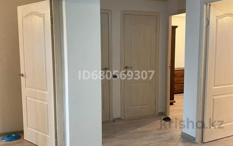 3-комнатная квартира · 76 м² · 5/5 этаж, ул. Алтын орда 6/45 за 250 000 ₸ в Алматы, Наурызбайский р-н — фото 2