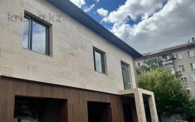 Часть дома · 4 комнаты · 245 м² · 1 сот., Дзержинского — Университет за 95 млн ₸ в Кокшетау — фото 7