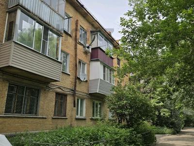 1-комнатная квартира · 32.5 м² · 1/3 этаж, Белинского 37 за 9.8 млн ₸ в Усть-Каменогорске