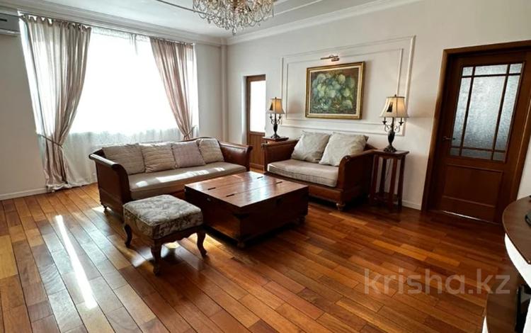 4-комнатная квартира · 182 м² · 7/15 этаж, Самал-1 29 — ПРОСТОРНАЯ СВЕТЛАЯ КВАРТИРА ДОМ ВО ДВОРАХ, ЛУЧШЕЕ ПРЕДЛОЖЕНИЕ ! за 155 млн ₸ в Алматы, Медеуский р-н — фото 30