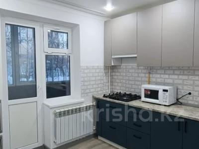 2-бөлмелі пәтер · 54 м² · 1/5 қабат, мкр. Алтын орда, Молдагуловой, бағасы: 18.7 млн ₸ в Актобе